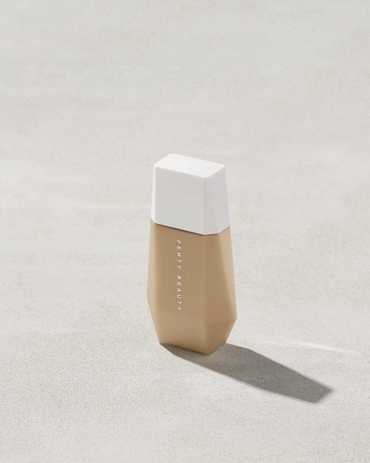 Eaze Drop Blurring Skin Tint — 7