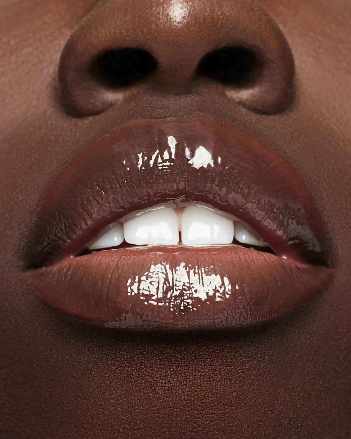 Fenty Treatz Hydrating + Strengthening Lip Oil — Dragon Fruit - Image 4