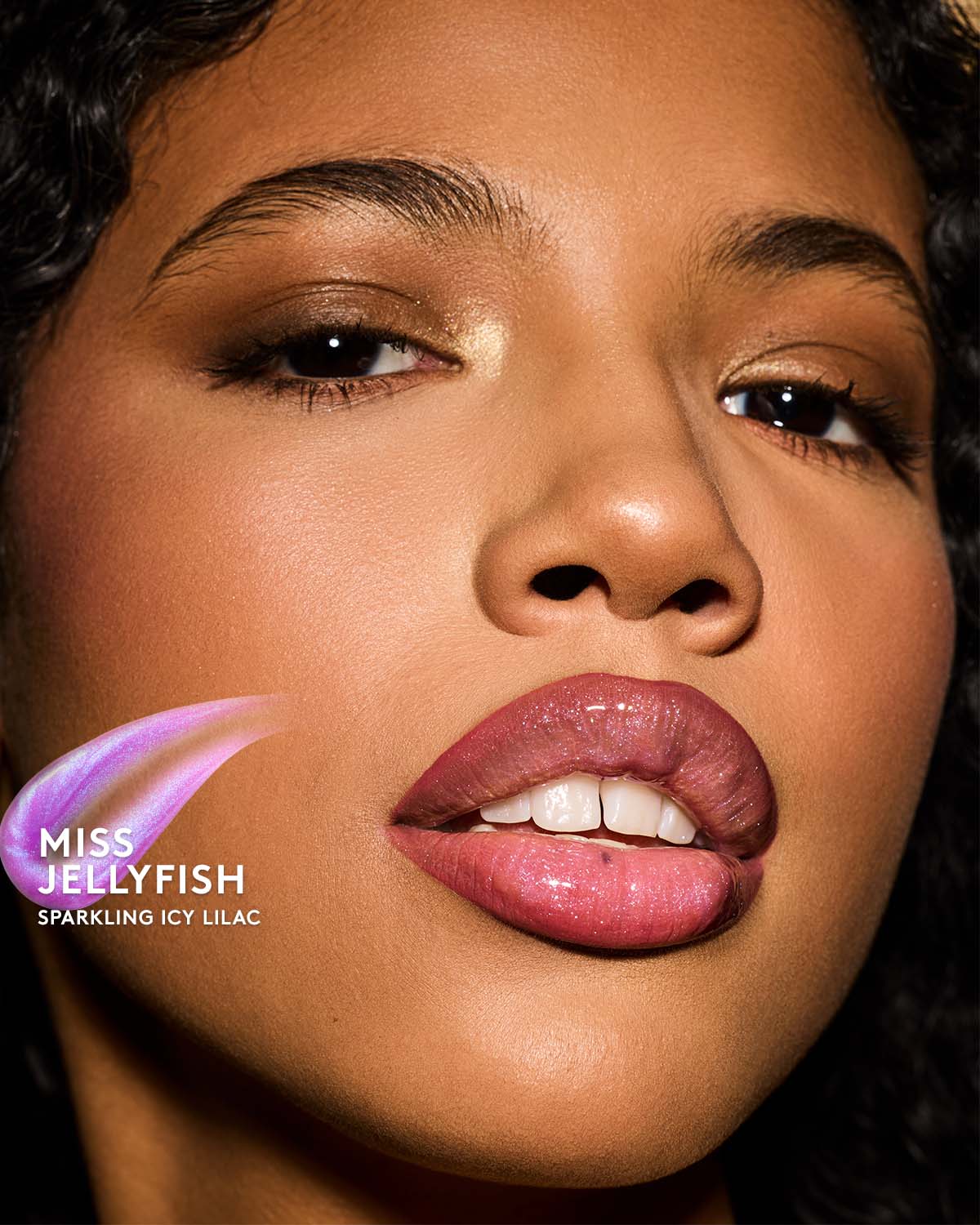 Gloss Bomb Oil Luminizing Lip Oil N' Gloss—Miss Jellyfish - Image 4