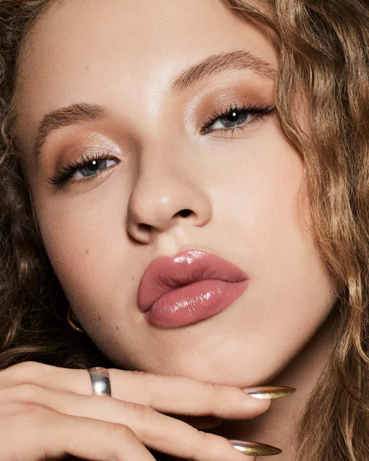 Gloss Bomb Stix High-Shine Gloss Stick—Is it Fu$$y - Image 4