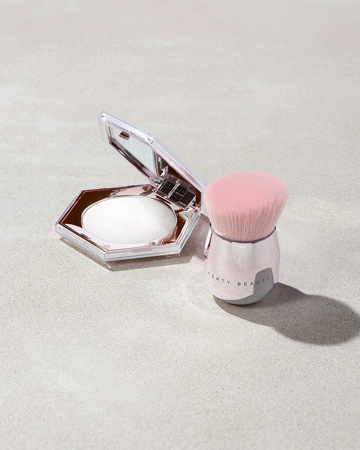 Face & Body Kabuki Brush 160 - Image 3