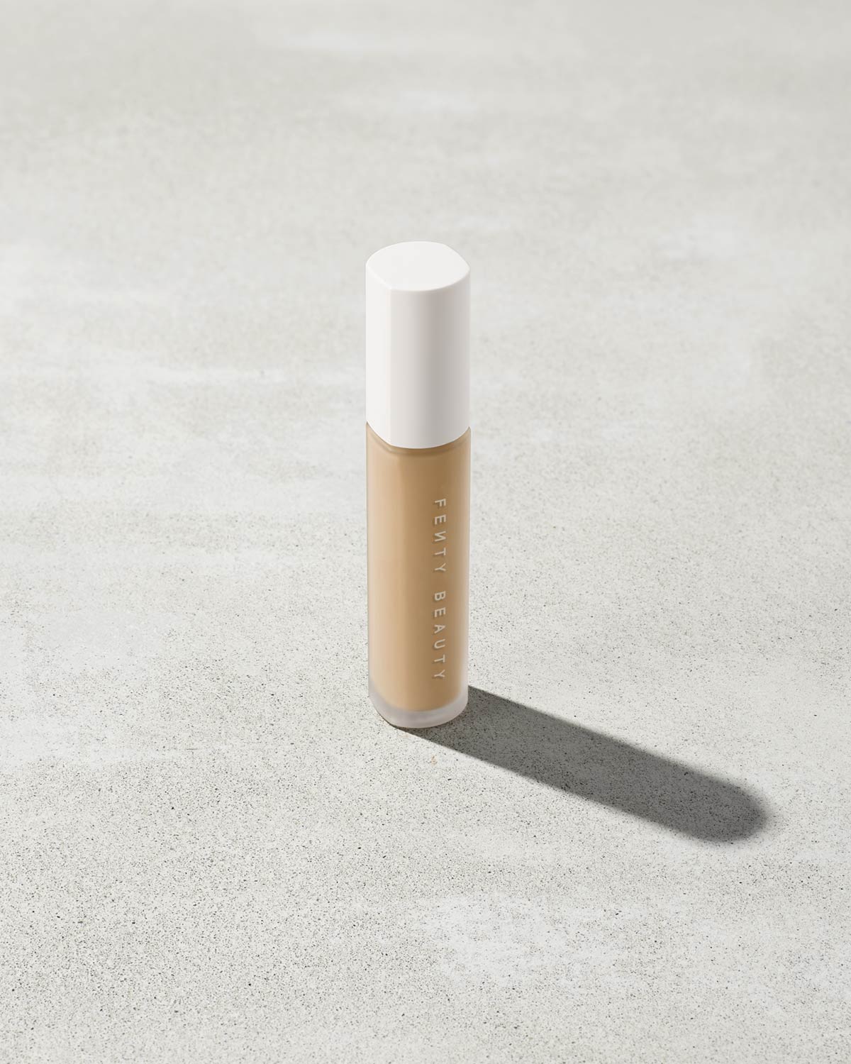 Pro Filt'r Instant Retouch Concealer — #290 - Image 9