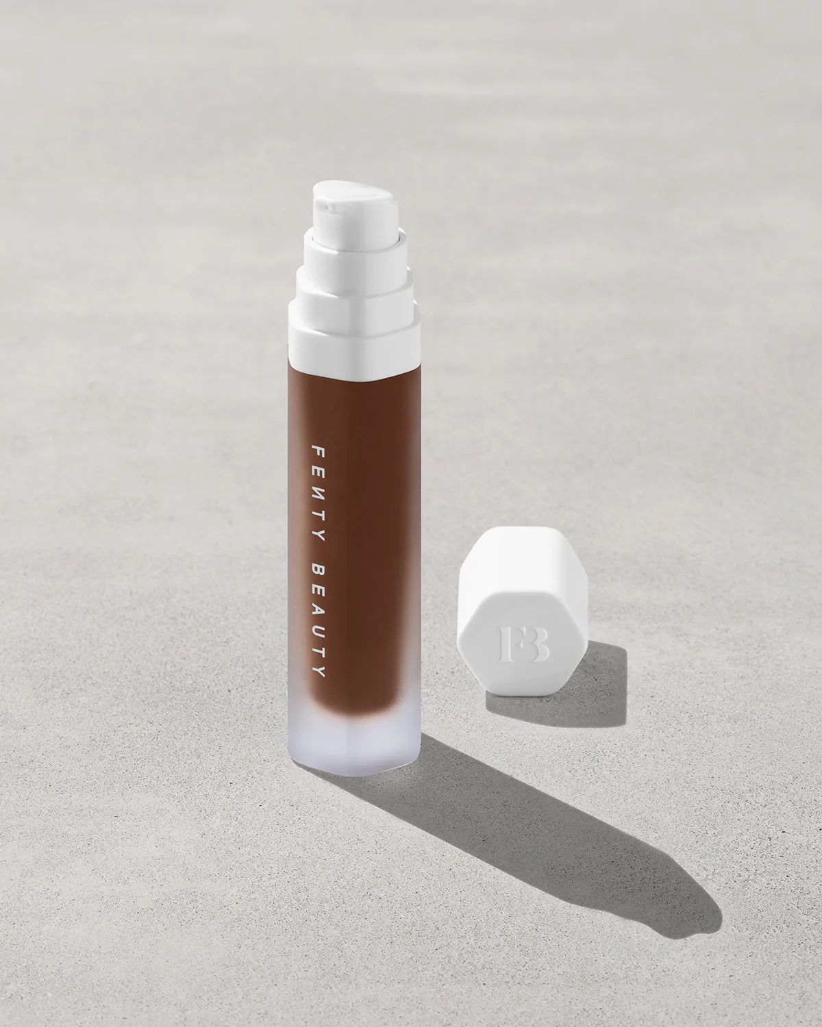Soft'lit Naturally Luminous Longwear Foundation — 495