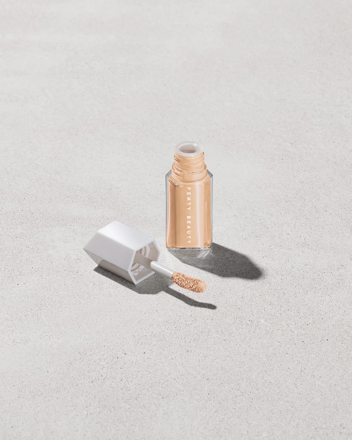 We're Even Mini Hydrating Longwear Concealer — 235W