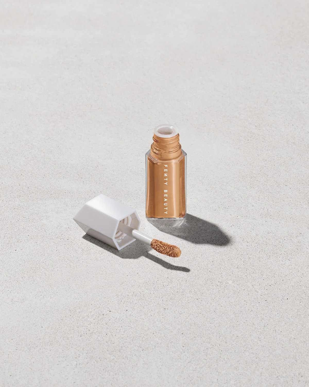 We're Even Mini Hydrating Longwear Concealer — 310W