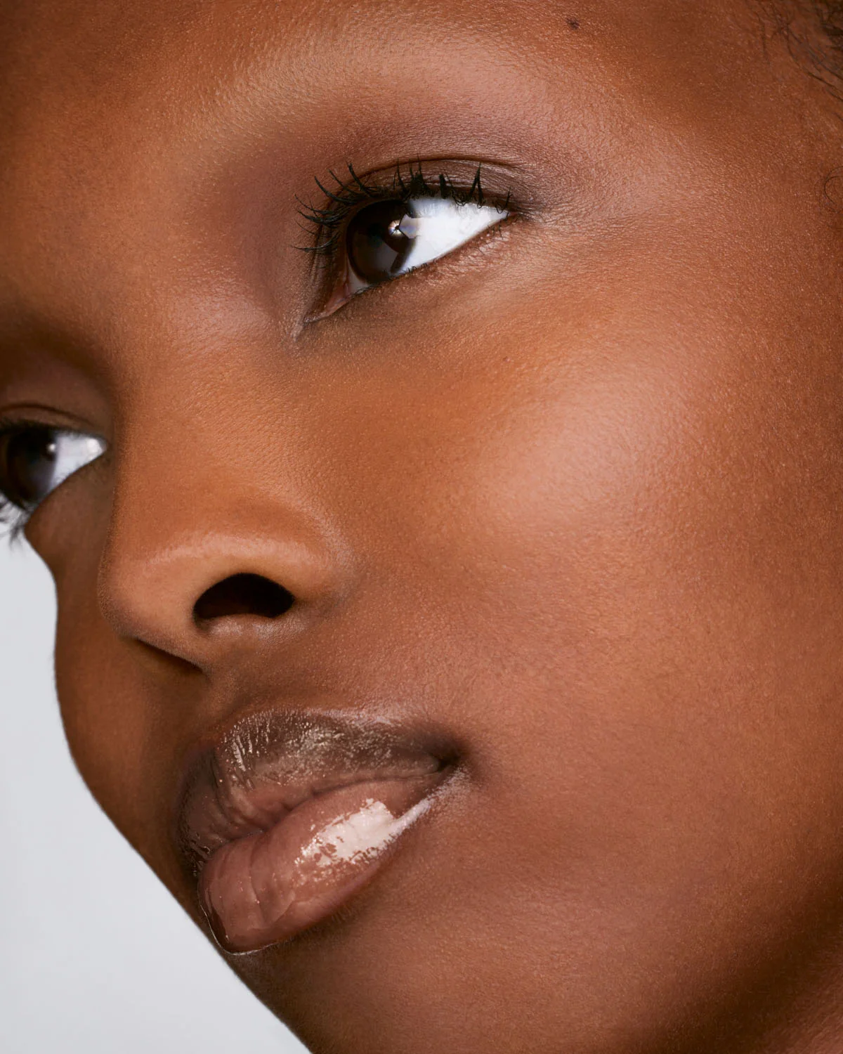 We're Even Mini Hydrating Longwear Concealer — 350C - Image 3