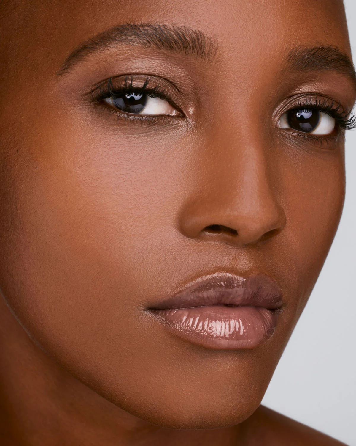We're Even Mini Hydrating Longwear Concealer — 400N - Image 3
