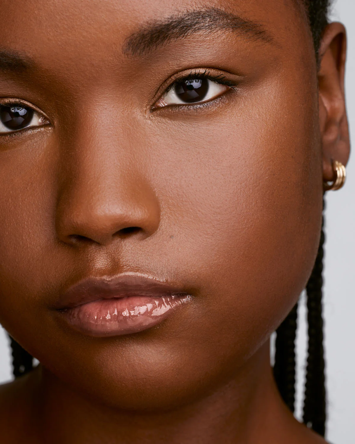 We're Even Mini Hydrating Longwear Concealer — 440W - Image 3