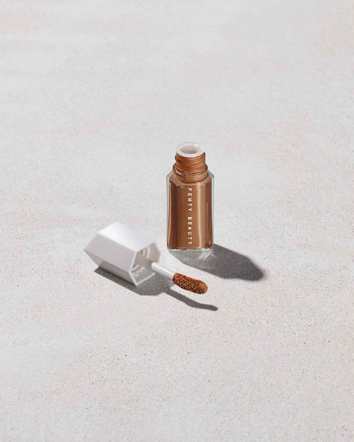 We're Even Mini Hydrating Longwear Concealer — 445N