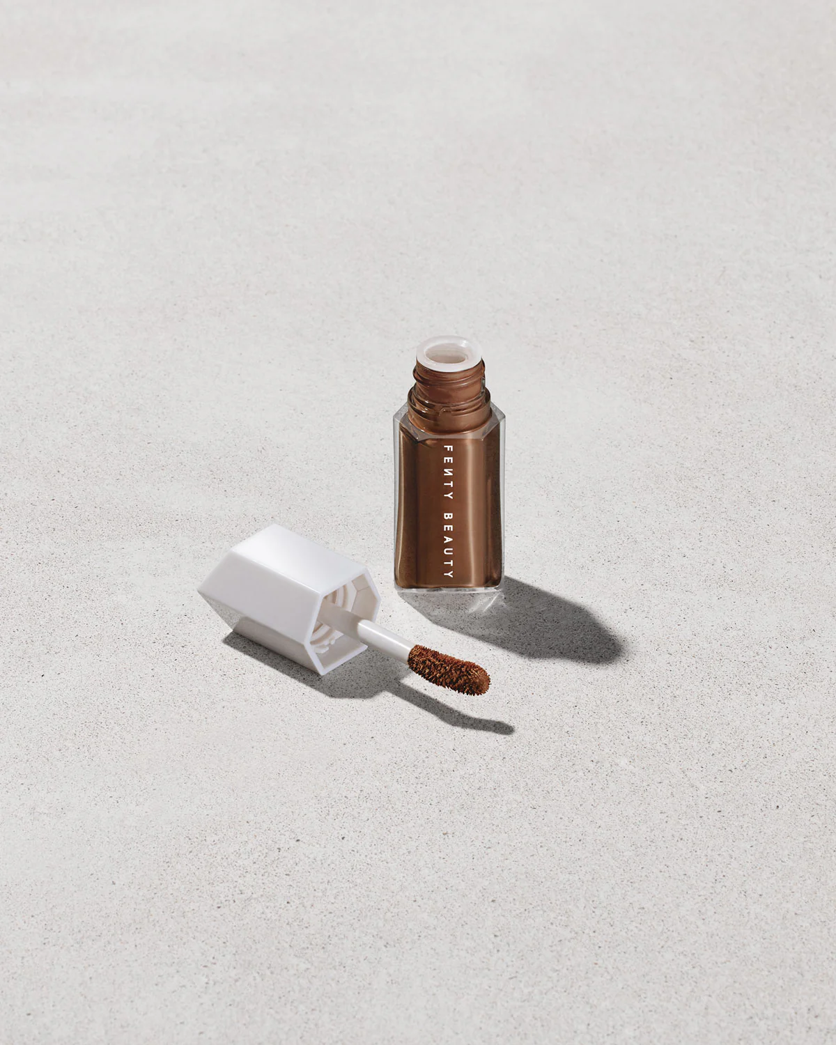We're Even Mini Hydrating Longwear Concealer — 490N